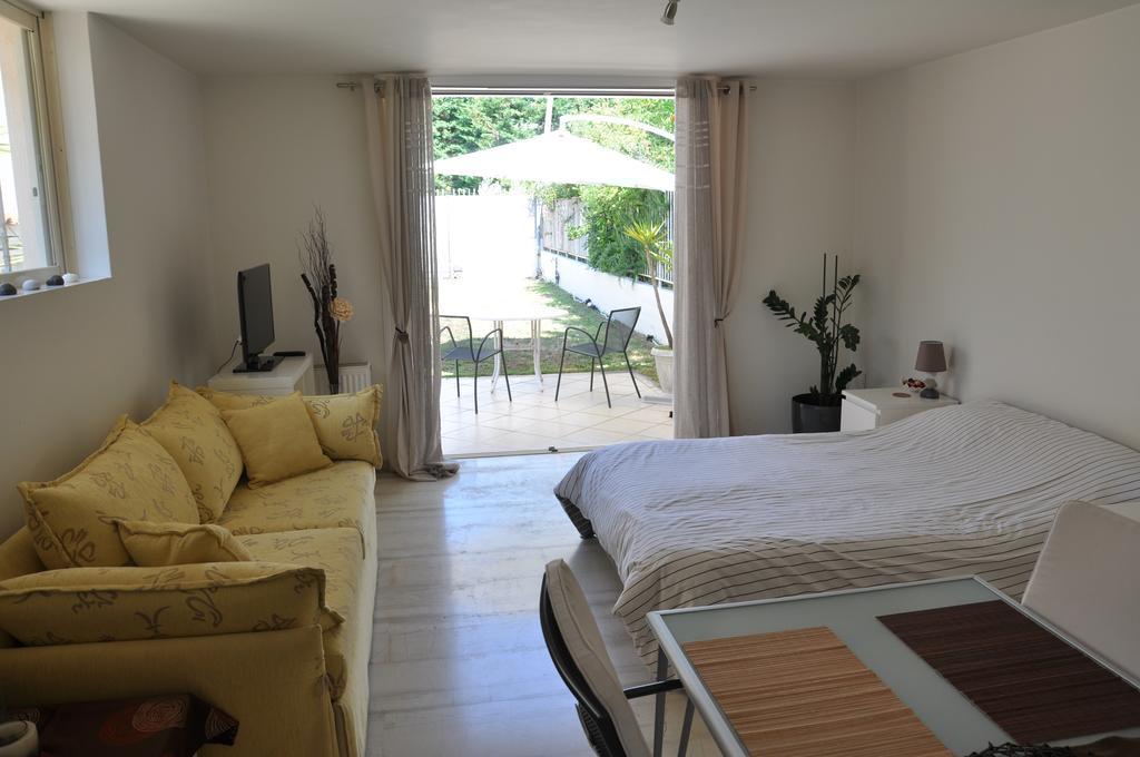 Cosy Studio With Garden / Individual Apartment Aten Exteriör bild