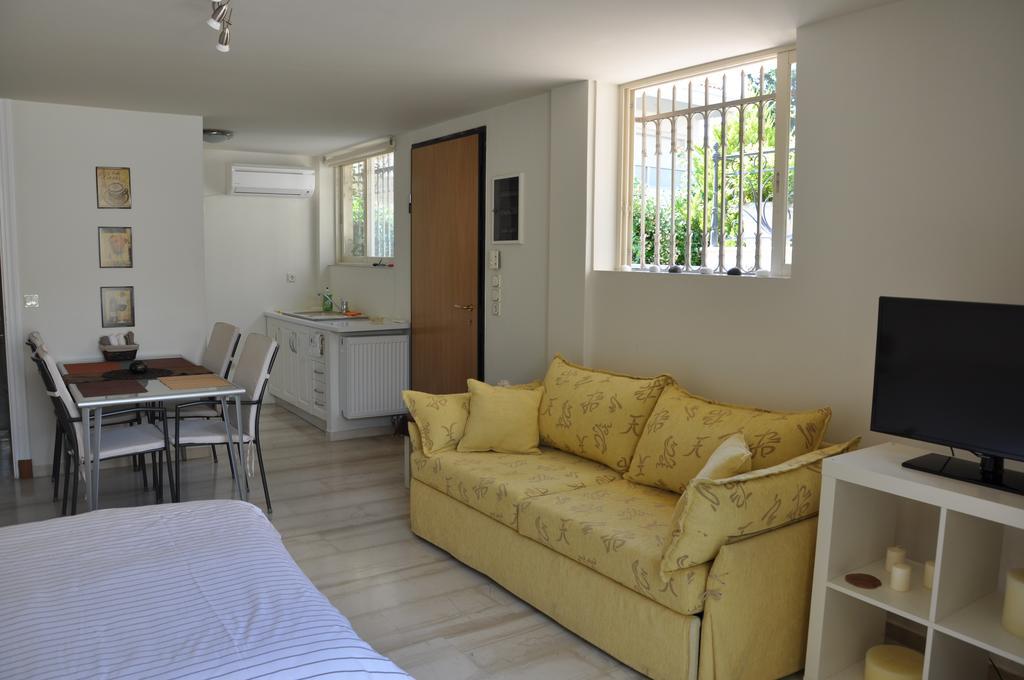 Cosy Studio With Garden / Individual Apartment Aten Exteriör bild